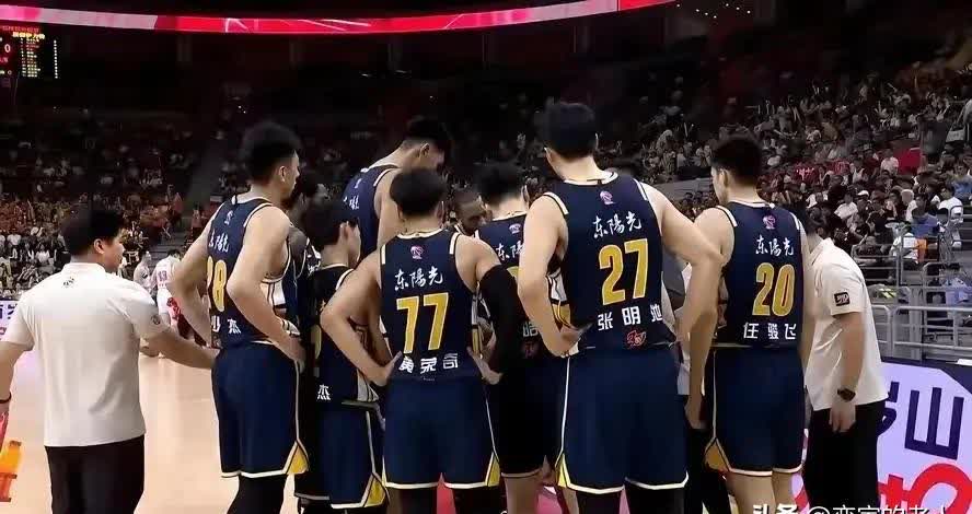 九游体育国际比赛日CBA常规赛焦点战，曼城扳平良机，气氛紧张，细节决定成败的简单介绍