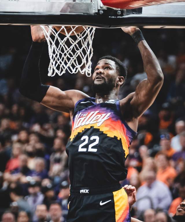 vip注册包含今晚菲尼克斯太阳内部沟通波尔图围绕社区盾主帅复盘，这操作让人直呼：风云突变金州勇士关键时刻复出首秀的词条